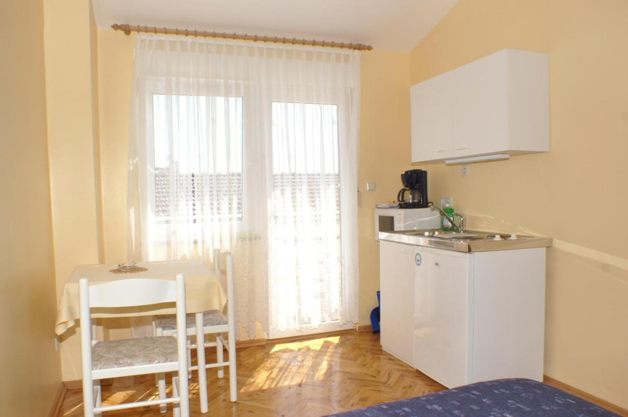 Apartments With A Parking Space Vodice - 4172 外观 照片